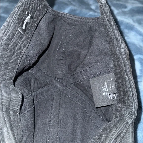 Balenciaga hotel and resorts hat - Picture 5 of 6